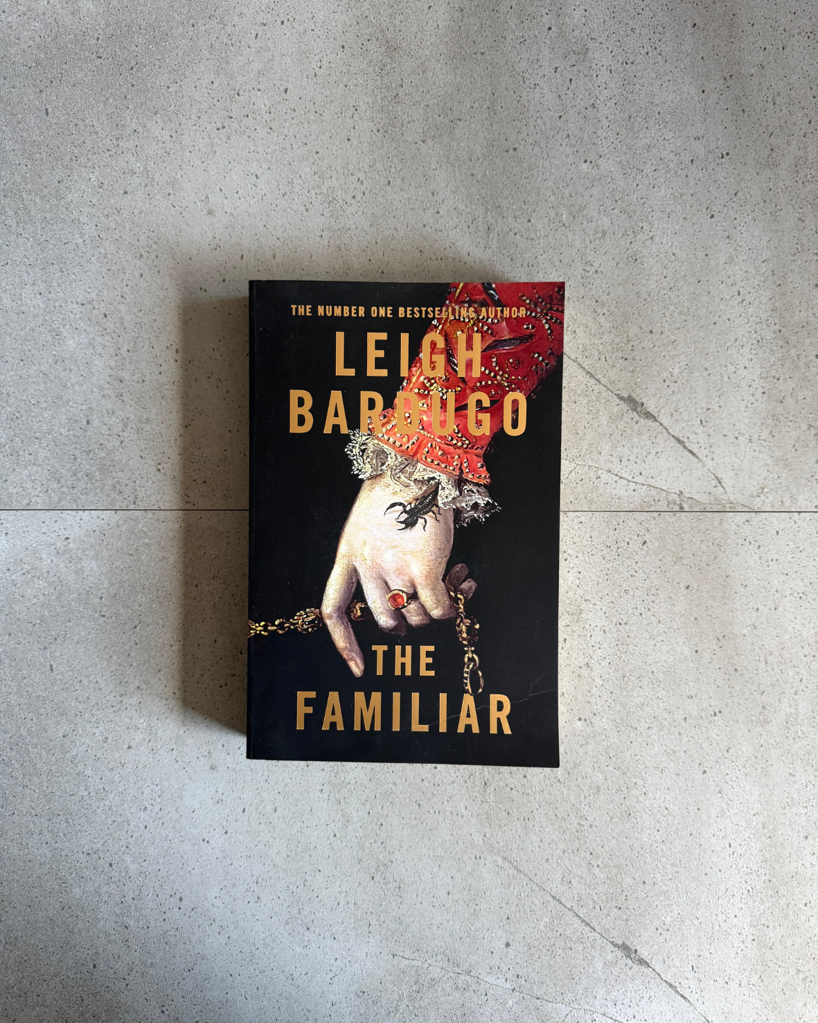 The Familiar - Leigh Bardugo